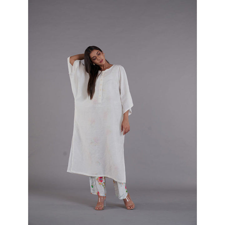 AFFROZ Asal White Kimono Kurta and Inner with Pant (Set of 3)