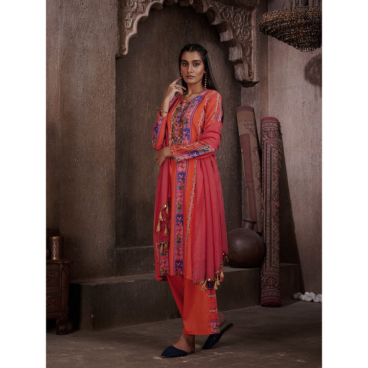 AFFROZ Aarya Straight Kurta with Pant and Dupatta (Set of 3)