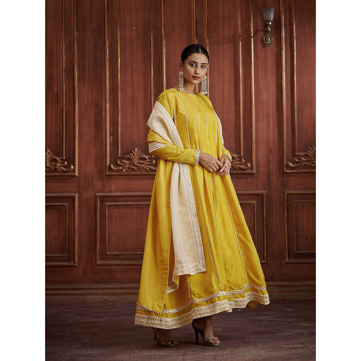 AFFROZ Rang Yellow Anarkali Kurta with Pant and Dupatta (Set of 3)