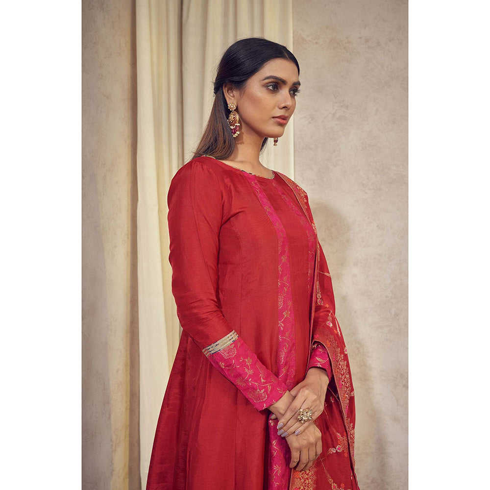 AFFROZ Tehzeeb Anarkali Kurta with Pant and Dupatta (Set of 3)