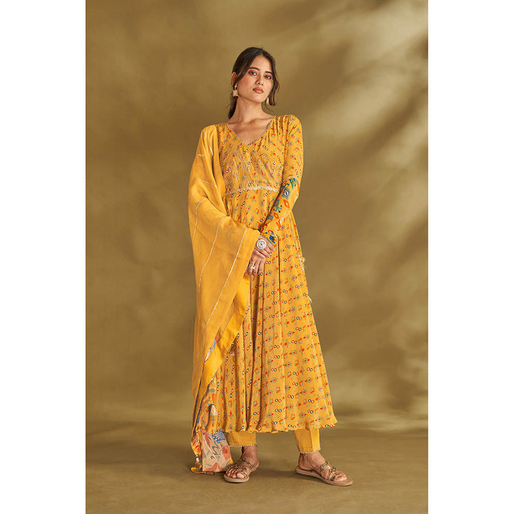 AFFROZ Yellow Kurta With Pant And Dupatta (Set of 3)