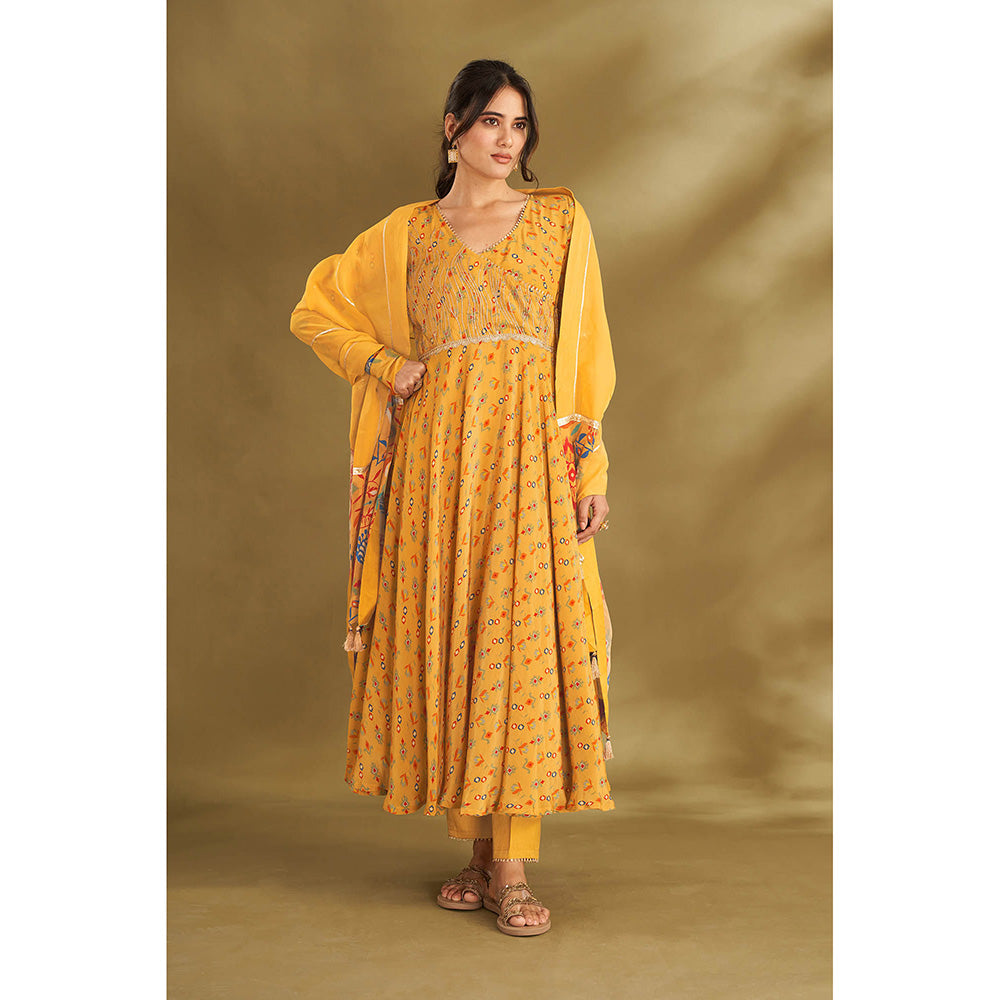 AFFROZ Yellow Kurta With Pant And Dupatta (Set of 3)