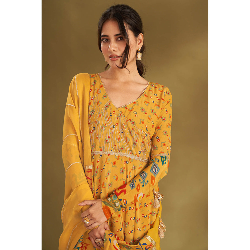 AFFROZ Yellow Kurta With Pant And Dupatta (Set of 3)