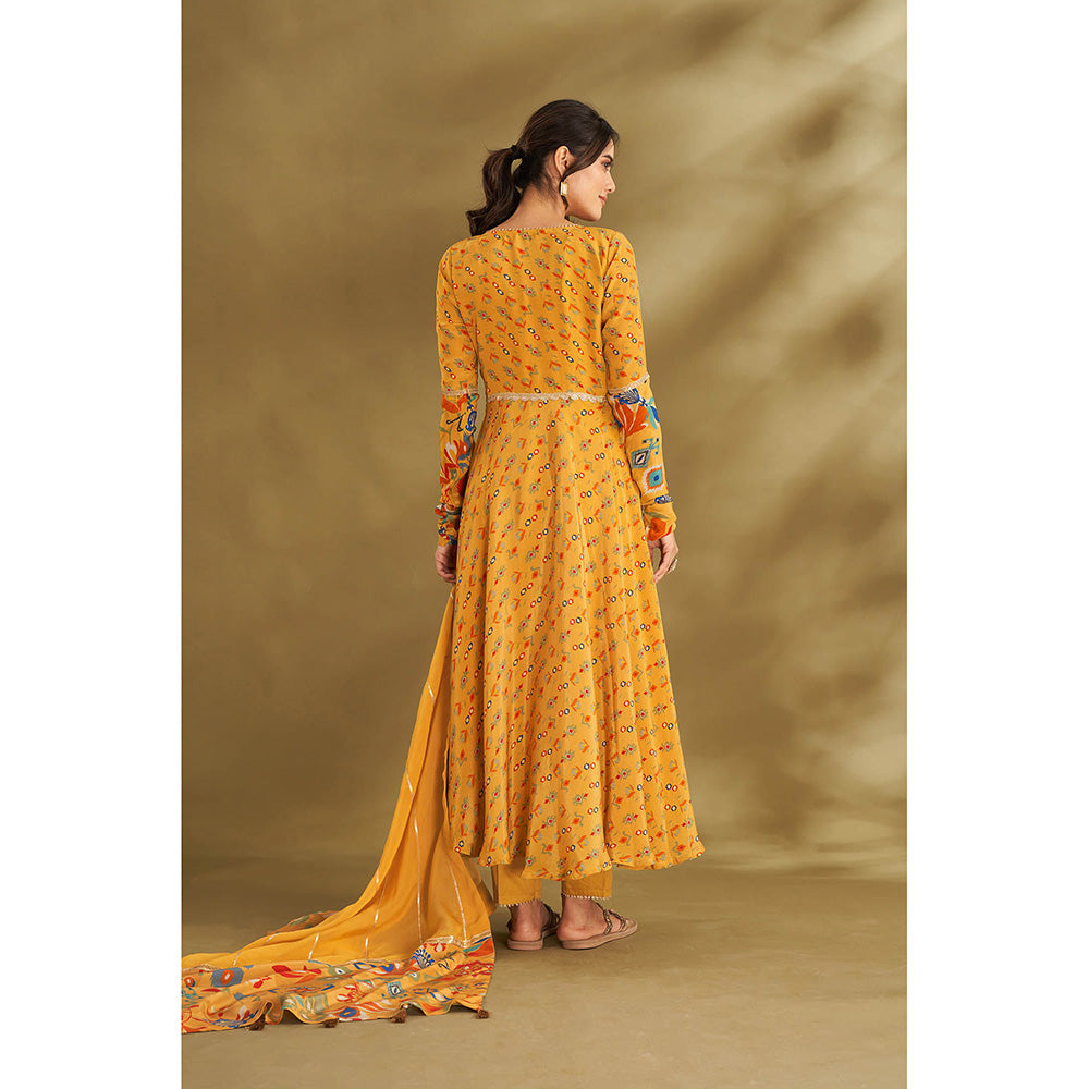 AFFROZ Yellow Kurta With Pant And Dupatta (Set of 3)