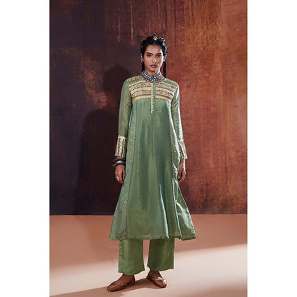 AFFROZ Moss Green Jacquard Kurta with Pant and Dupatta