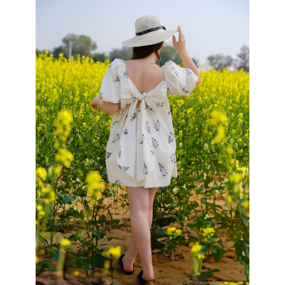 AFRIYA Monochrome Fern Short Bow Dress