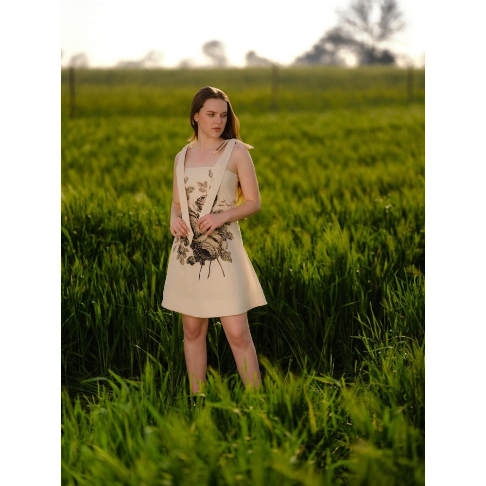 AFRIYA Black Rose Short Dress