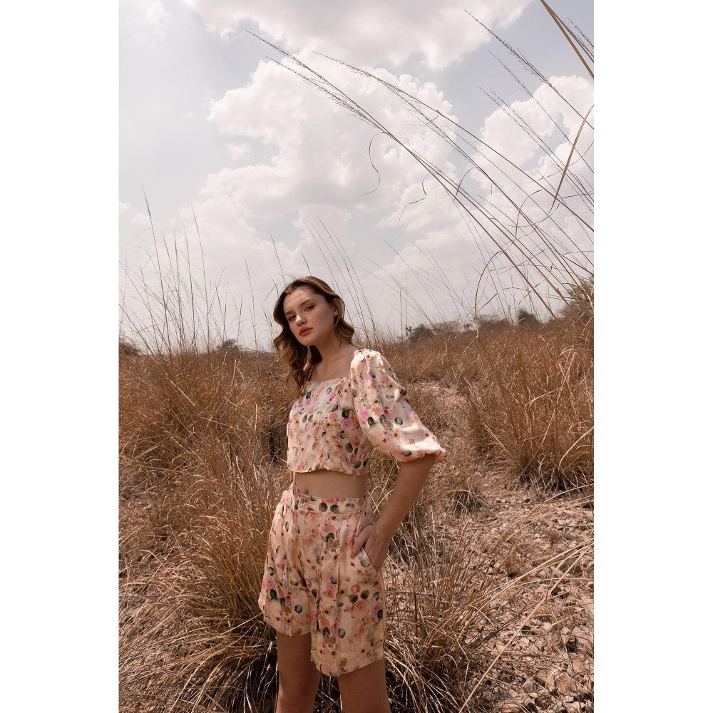 AFRIYA Whispering Floral Print Multicolor Short