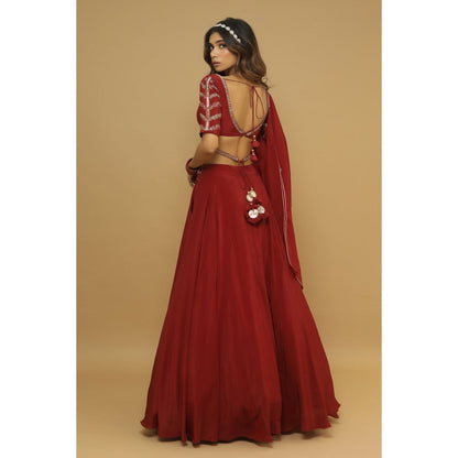 Ahi Clothing Maroon Lehenga (Set of 3)