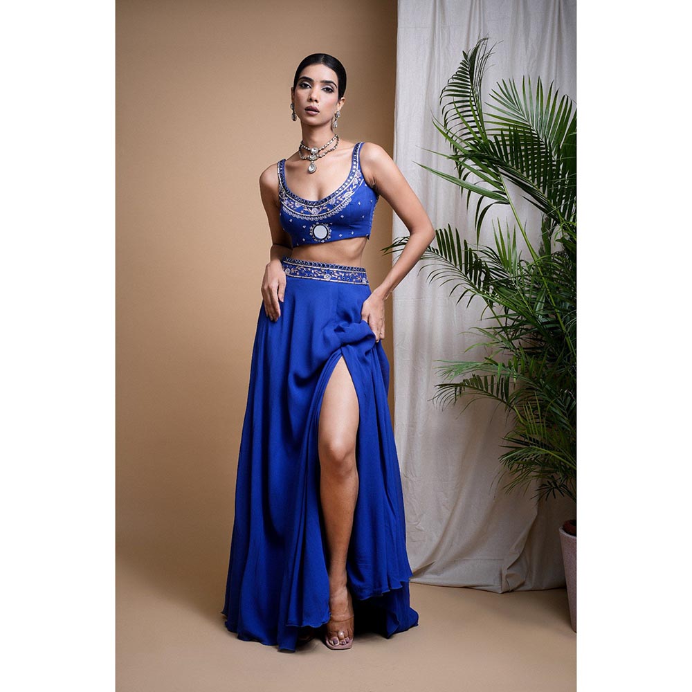 AHI Clothing Royal Blue Lehenga with Blouse and Dupatta (Set of 3)