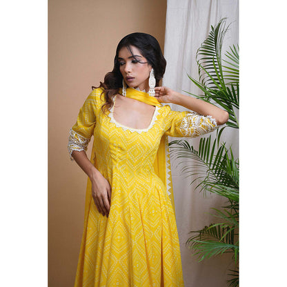 AHI Clothing Yellow Georgette Scoop Neck Printed Anarkali with Palazzo and Dupatta
