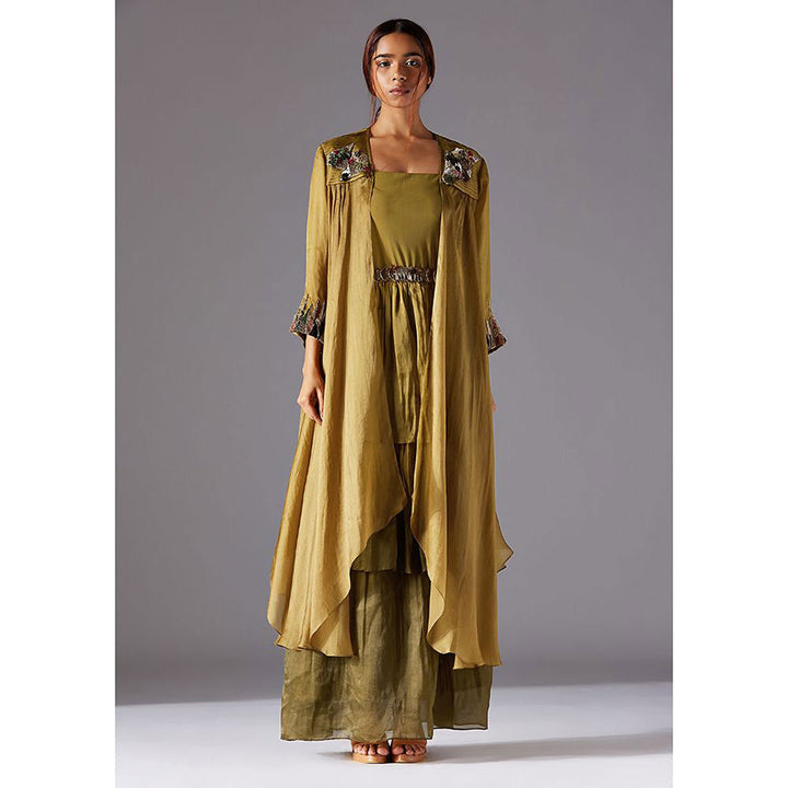 A Humming Way Hamada Cape with Forestland 3-tiered Dress and Metallic belt