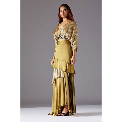 A Humming Way Townscape Blouse with Wild Forest Skirt