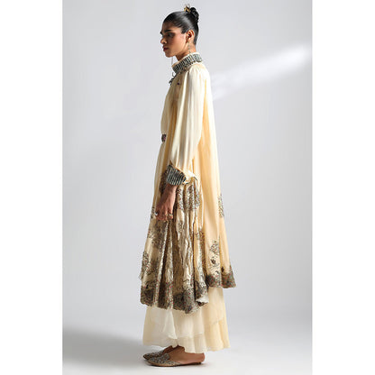 A Humming Way Rumi Gown with Rumi Cape (Set of 2)