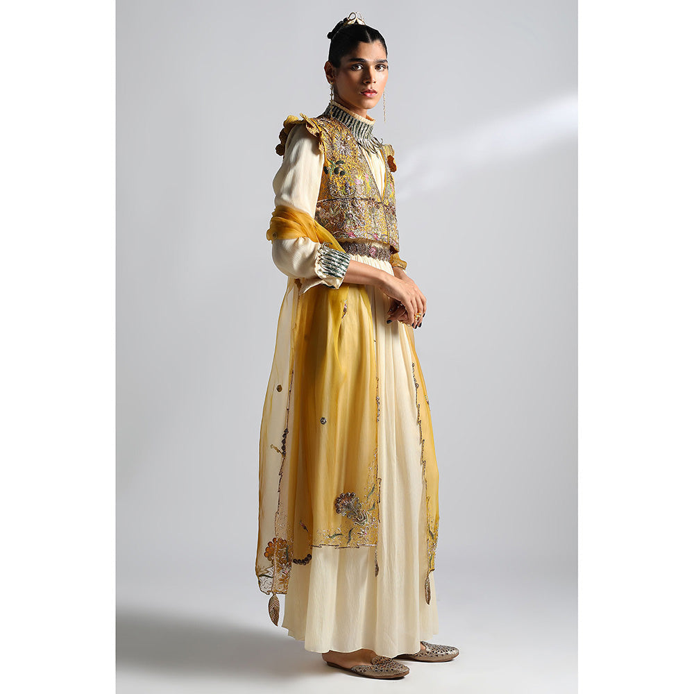 A Humming Way Rumi Gown with Cropped Jacket, Paro Dupatta & Belt (Set of 4)