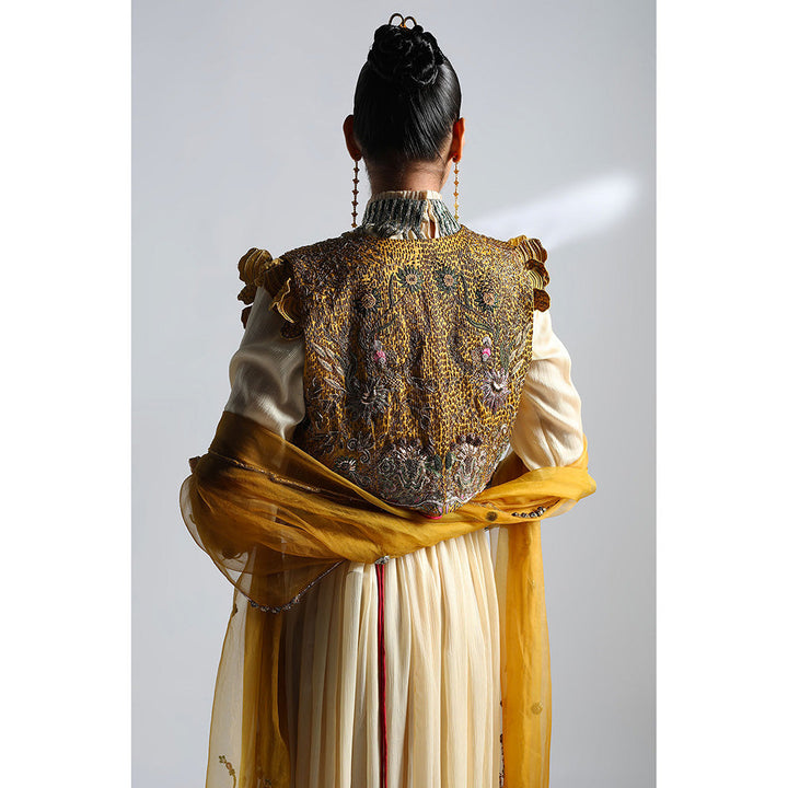 A Humming Way Rumi Gown with Cropped Jacket, Paro Dupatta & Belt (Set of 4)