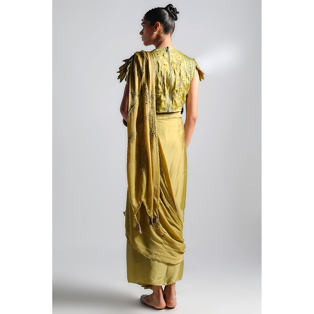 A Humming Way Mima Mounds Top, Draped Skirt & Living Stole/Dupatta (Set of 3)