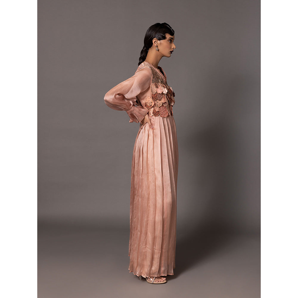 A Humming Way Mima Mounds Pink Gown