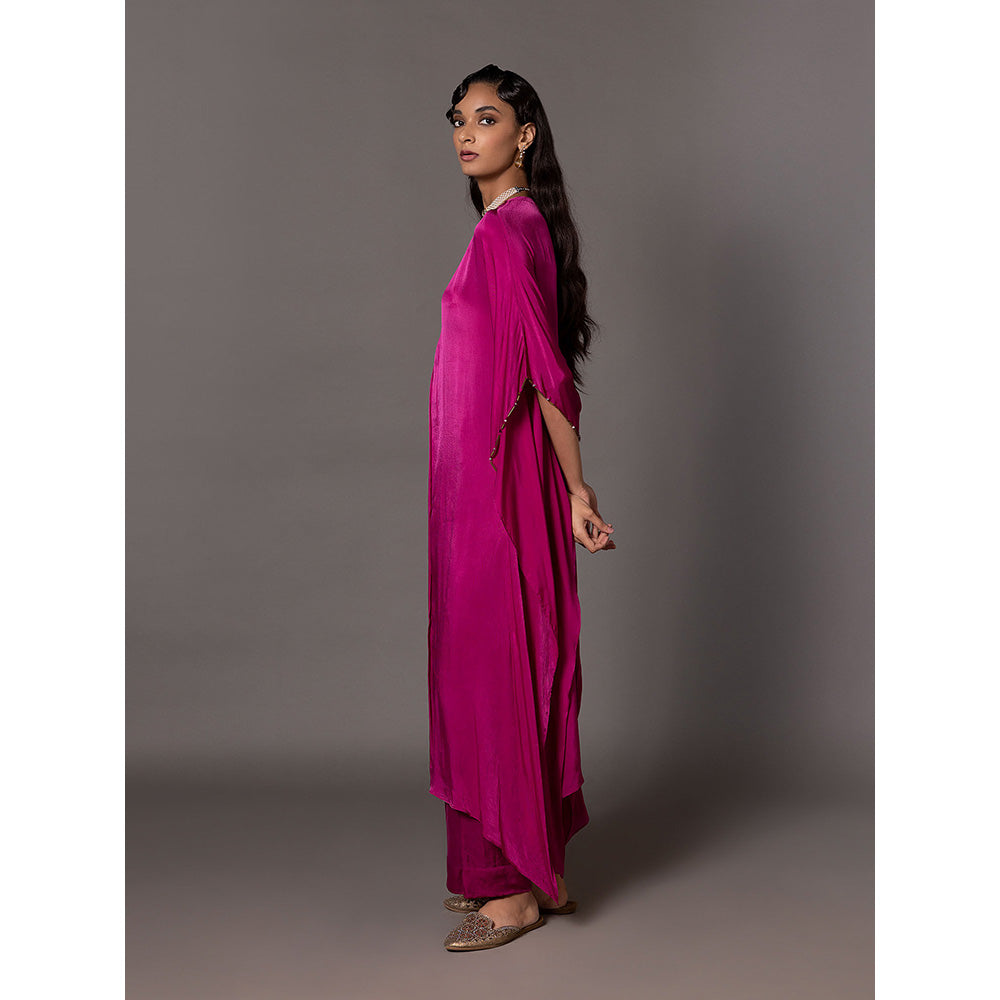 A Humming Way Iris Kurta with Pant (Set of 2)