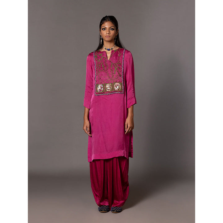 A Humming Way Iris Bird Kurta with Salwar (Set of 2)