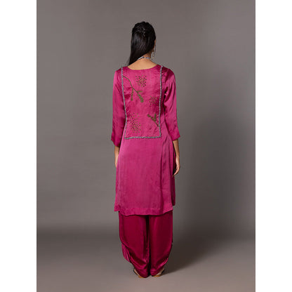 A Humming Way Iris Bird Kurta with Salwar (Set of 2)