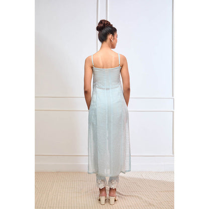 Aishwarya Tyagi Organza Jamdani Straight Fit Kurta with Pant & Dupatta (Set of 3)