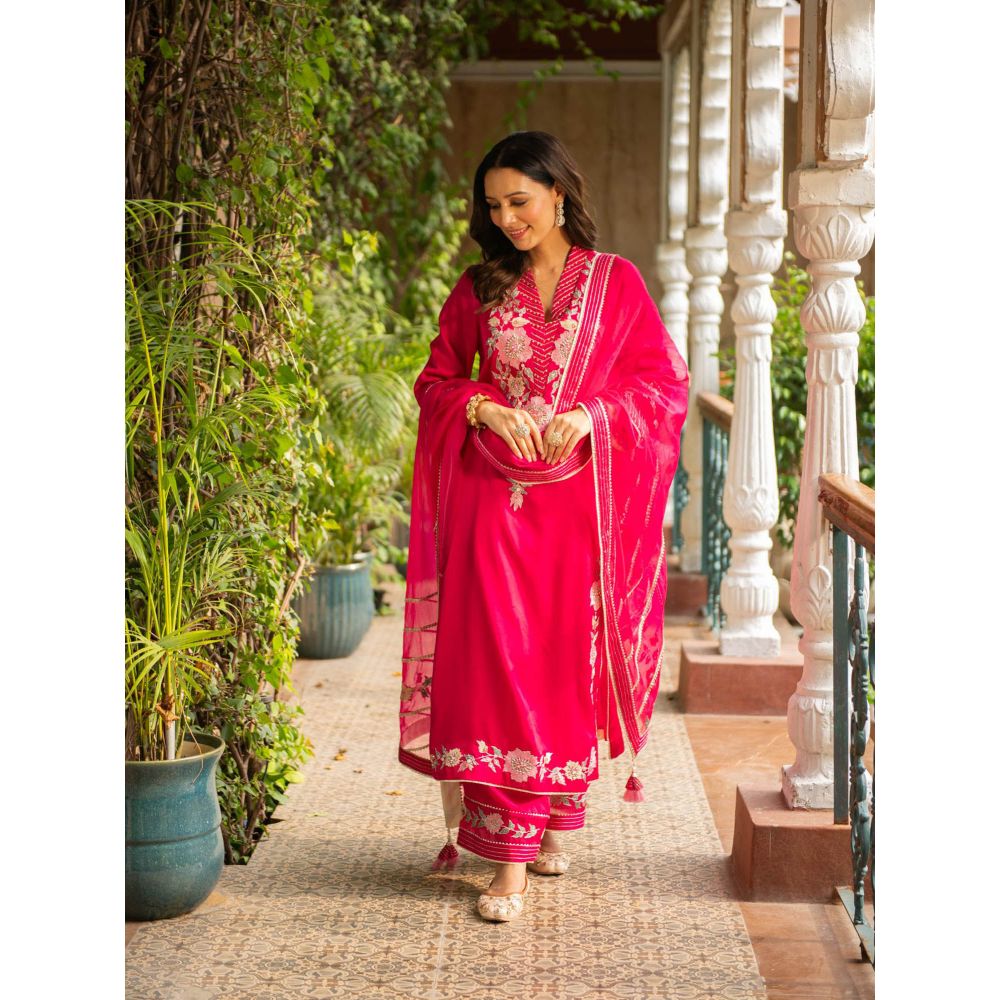 Ajiesh Oberoi Manya Rani Pink Kurta and Palazzo with Dupatta (Set of 3)