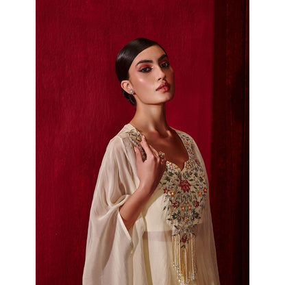 Ajiesh Oberoi Chahat Ivory Skirt with Inner and Cape (Set of 3)