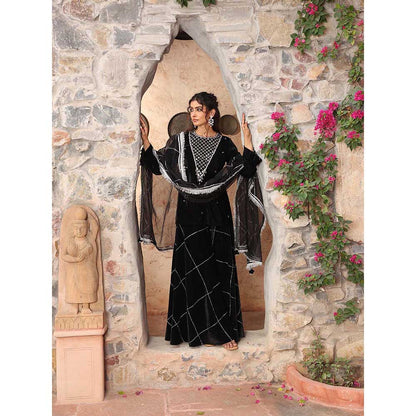 Ajiesh Oberoi Black Sharara with Kurta and Dupatta (Set of 3)