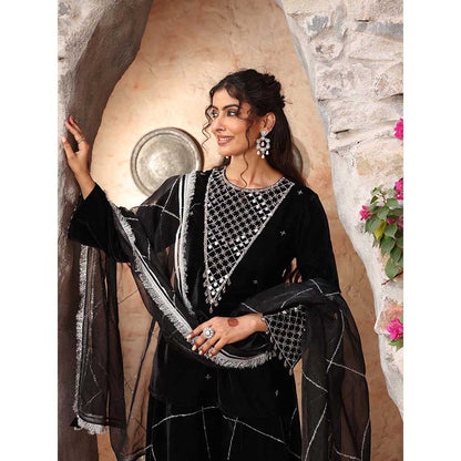 Ajiesh Oberoi Black Sharara with Kurta and Dupatta (Set of 3)