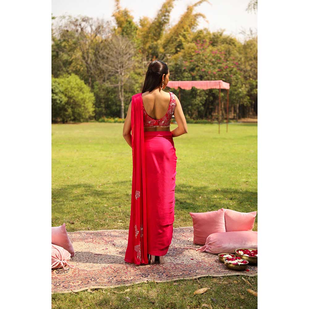 Ajiesh Oberoi Scattered Flowers Embellished Stitched Blouse With Side Slit Pickup Saree