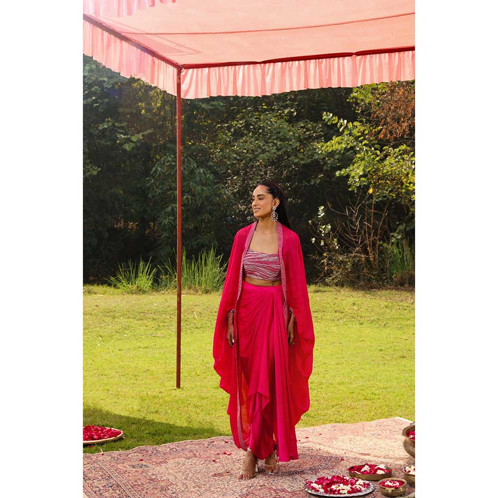 Ajiesh Oberoi Star Shot Crystal Embroidery Lehenga With Stitched Blouse And Cape - Pink