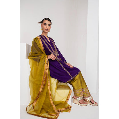 AKARA Women's Purple & Olive Green Kurta with Pakistani Salwar and Dupatta (Set of 3)