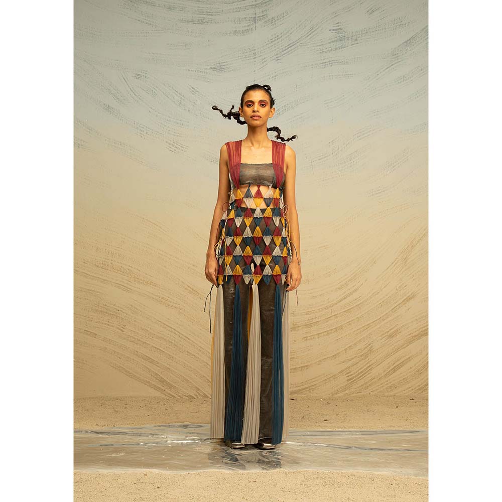 AKHL Multi-Colour Interwoven Bustier with Pant and Overlay (Set of 3)