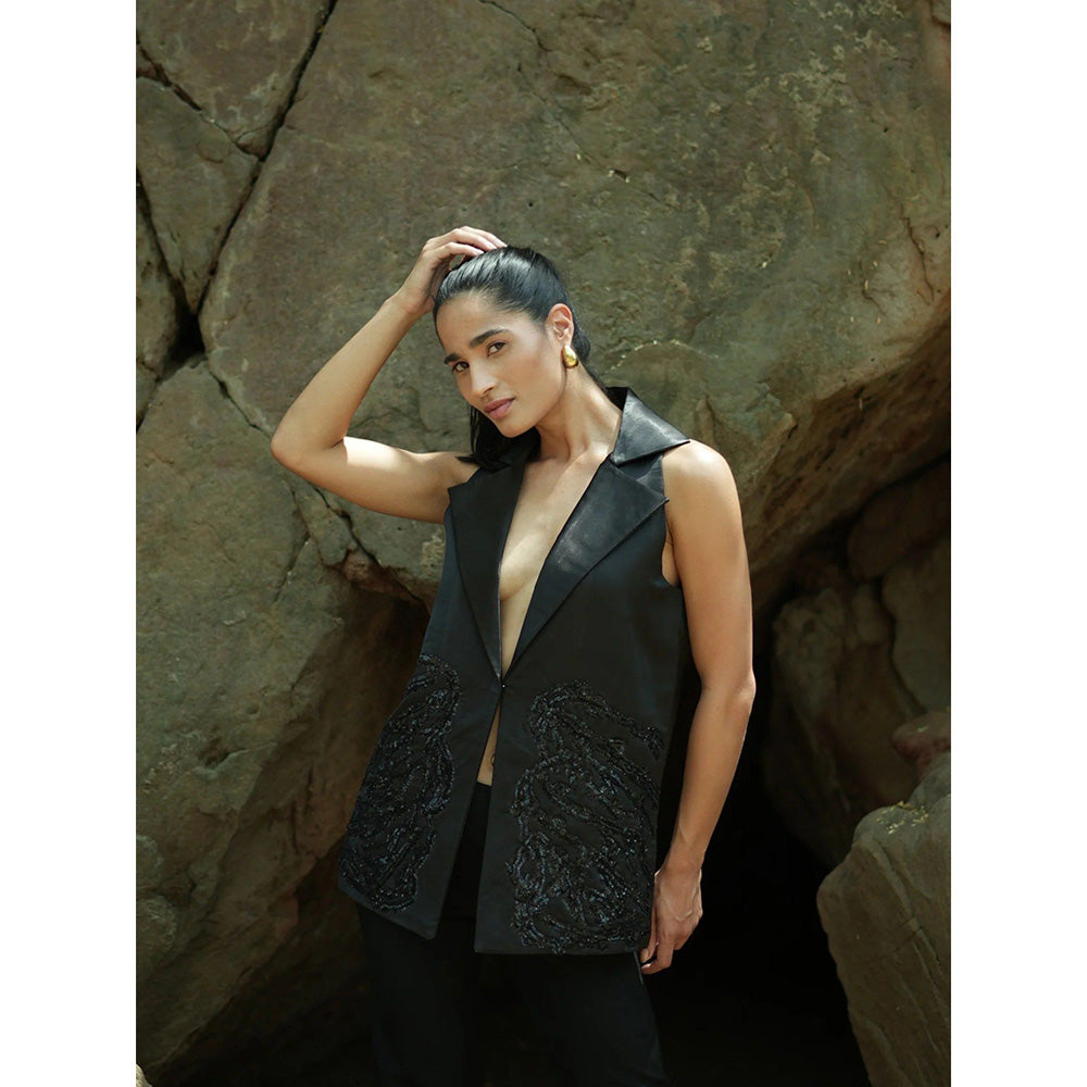 AKSH INDIA Cici Hand Embroidered Black Co-Ord Set