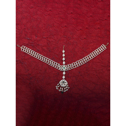 Akulya Jewels Gold Finished Kundan Polki Choker with Emerald Green Stones (Set of 3)
