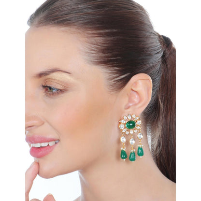 Akulya Jewels Kundan Necklace with Emerald Green Stones (Set of 2)