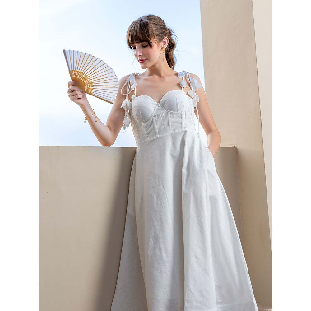 AEOY White Corset Maxi Dress (1N)