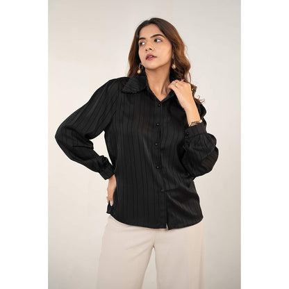 All Eyes On You Aeoy Black Stripes Shirt