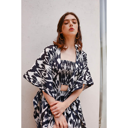 AlterEGO Mira Black Mughal Printed Co-Ord (Set of 3)