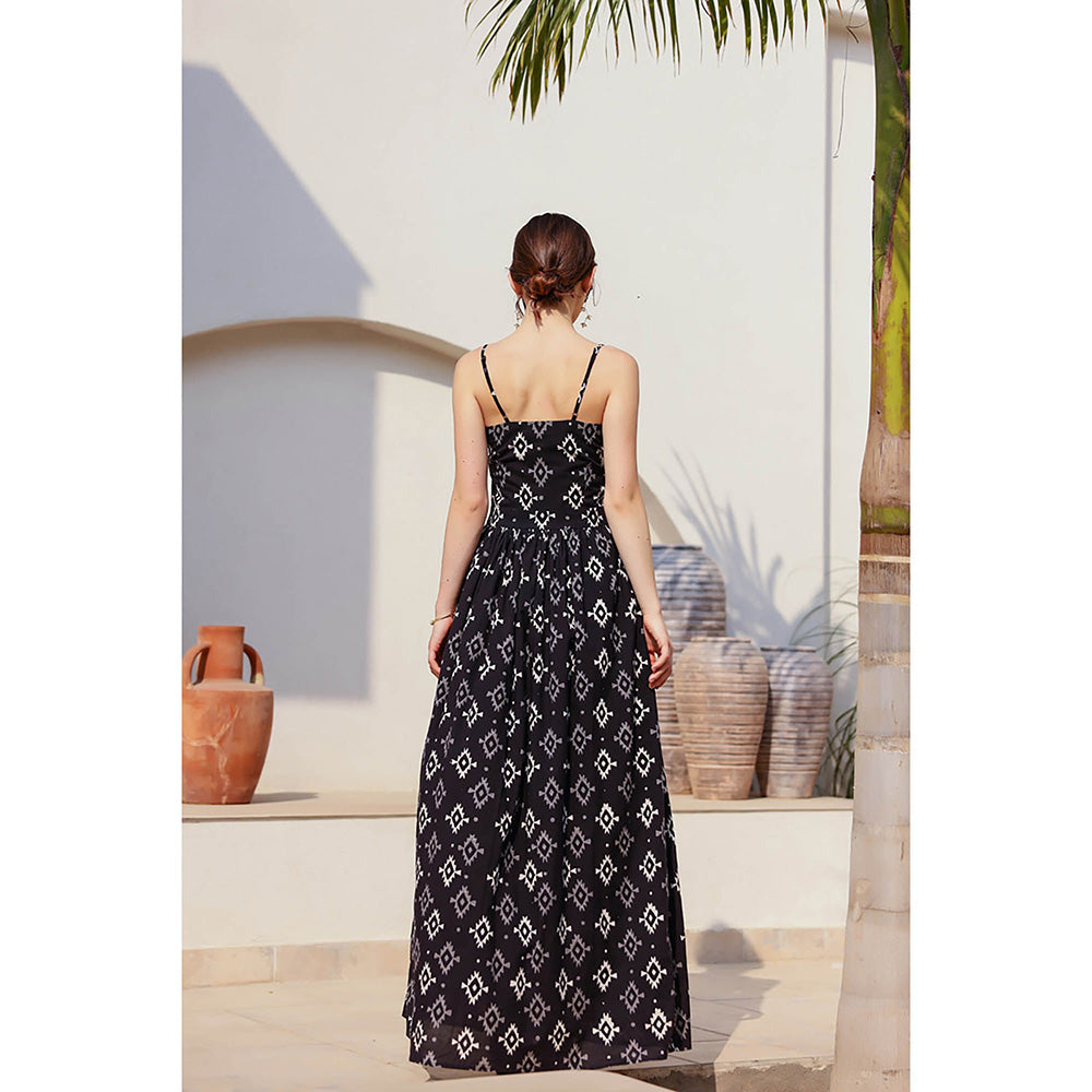 AlterEGO Black Heidi Front Twist Maxi Dress