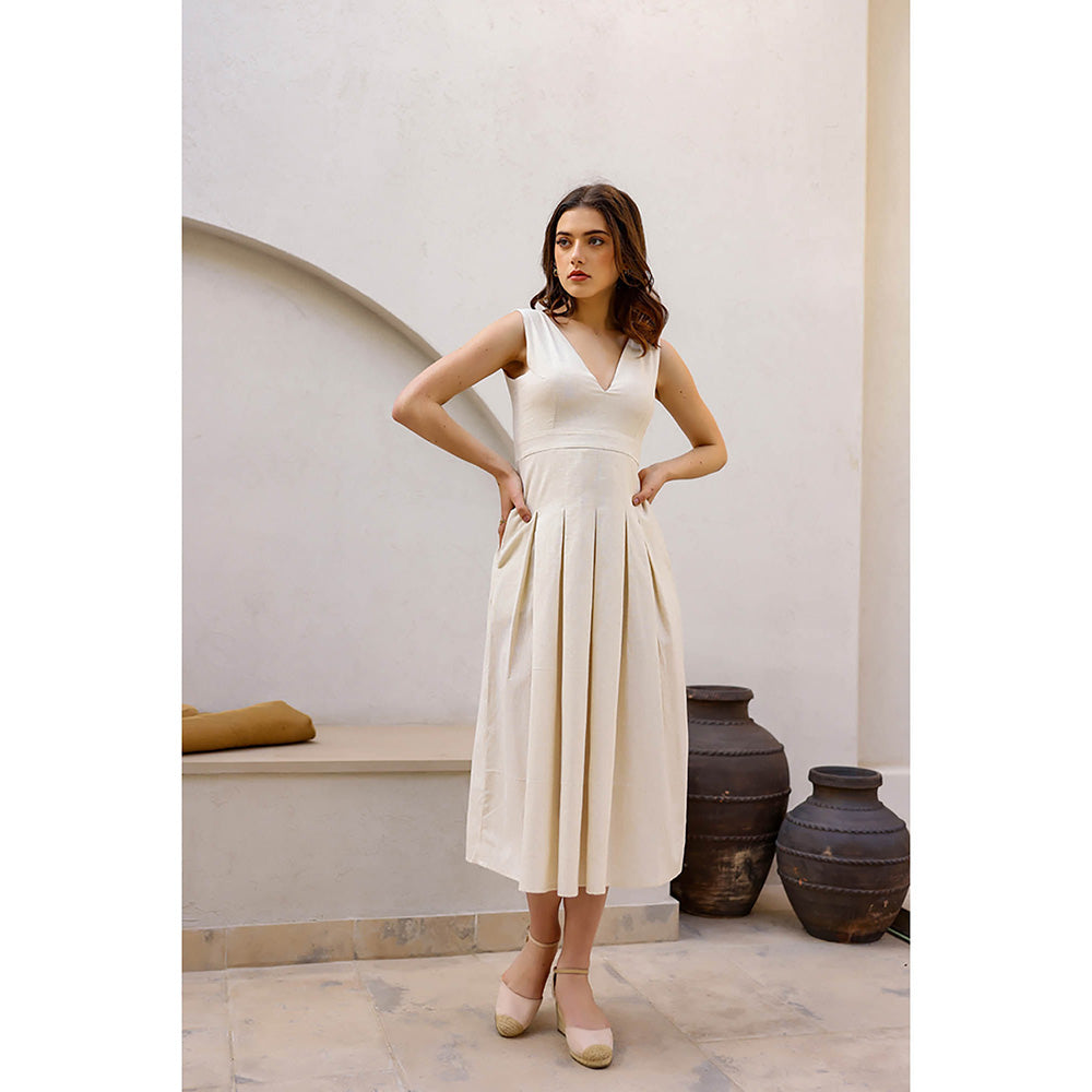 AlterEGO Off White Harriet Structured Solid Khadi Midi Dress