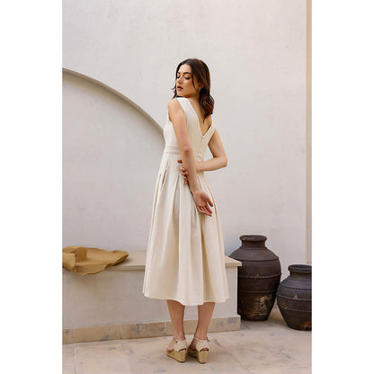 AlterEGO Off White Harriet Structured Solid Khadi Midi Dress