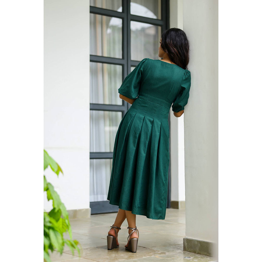 AlterEGO Valentina - Inverted Pleat Midi Dress