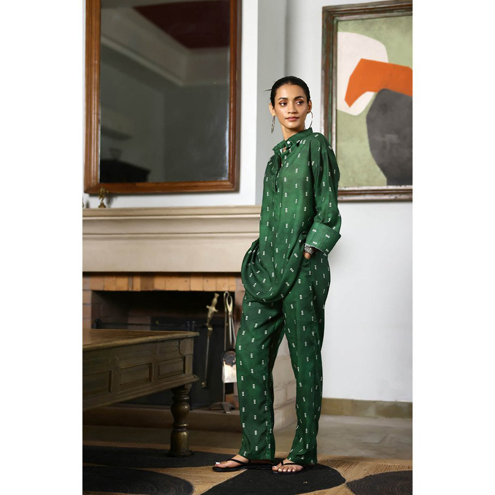 AlterEGO Tasha Go Green Printed Co-Ord (Set of 2)