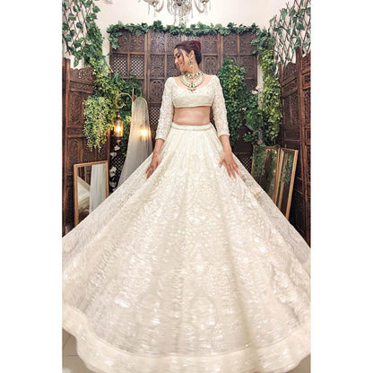 Amaltas Couture Kish Off White Modern Blouse with Lehenga and Dupatta (Set of 3)
