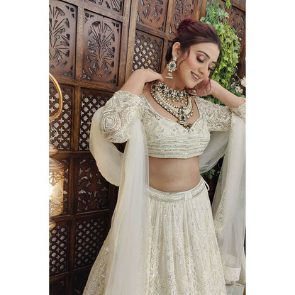 Amaltas Couture Kish Off White Modern Blouse with Lehenga and Dupatta (Set of 3)