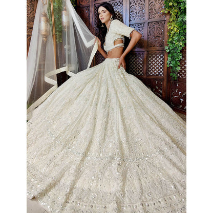 Amaltas Couture Esther Off White Modern Blouse with Lehenga and Dupatta (Set of 3)