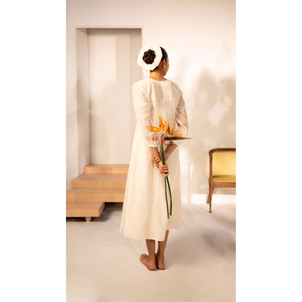 AM by Anita Mittal Off White Chanderi Zoya Kurta with Pant