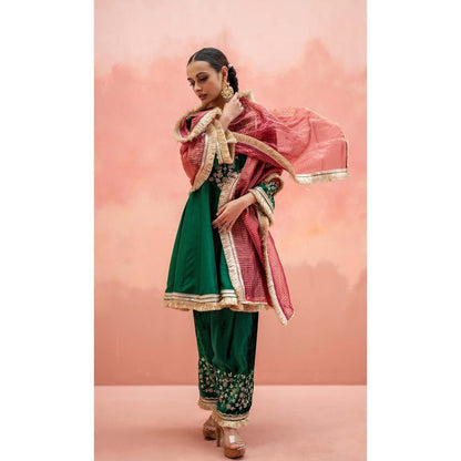 AM by Anita Mittal Green Firefly Kurta with Pant and Dupatta